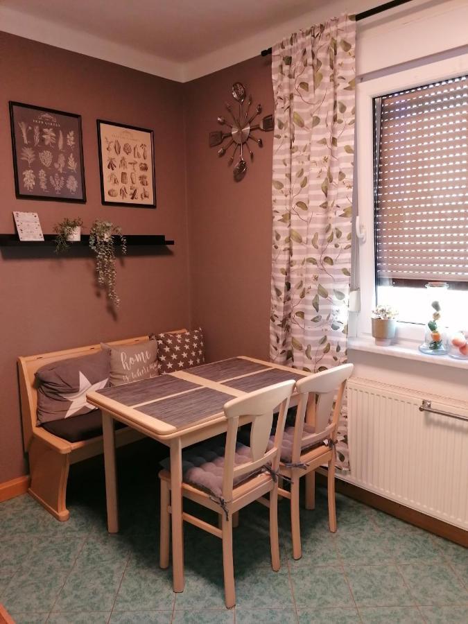 Ferienwohnung Am Keramikatelier Bitterfeld-Wolfen Exterior foto